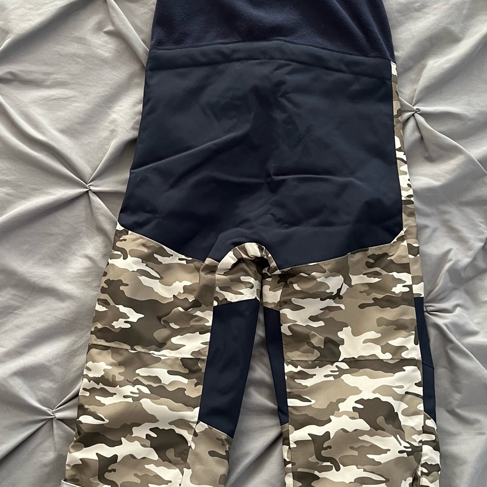 Helly Hansen snow pants BRAND NEW - Picture 2 of 5